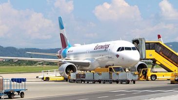 Eurowings Airbus am Flughafen Graz