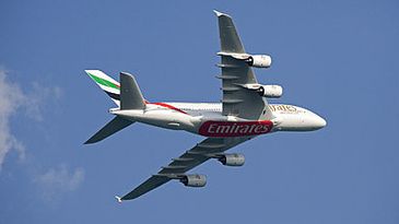 EmiratesA380_400x263